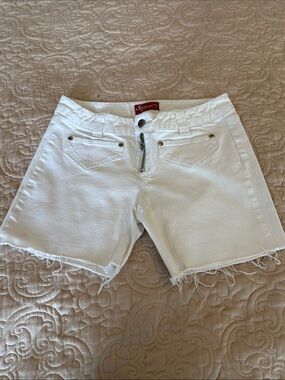 White Frayed Hem Women’s Denim Shorts
